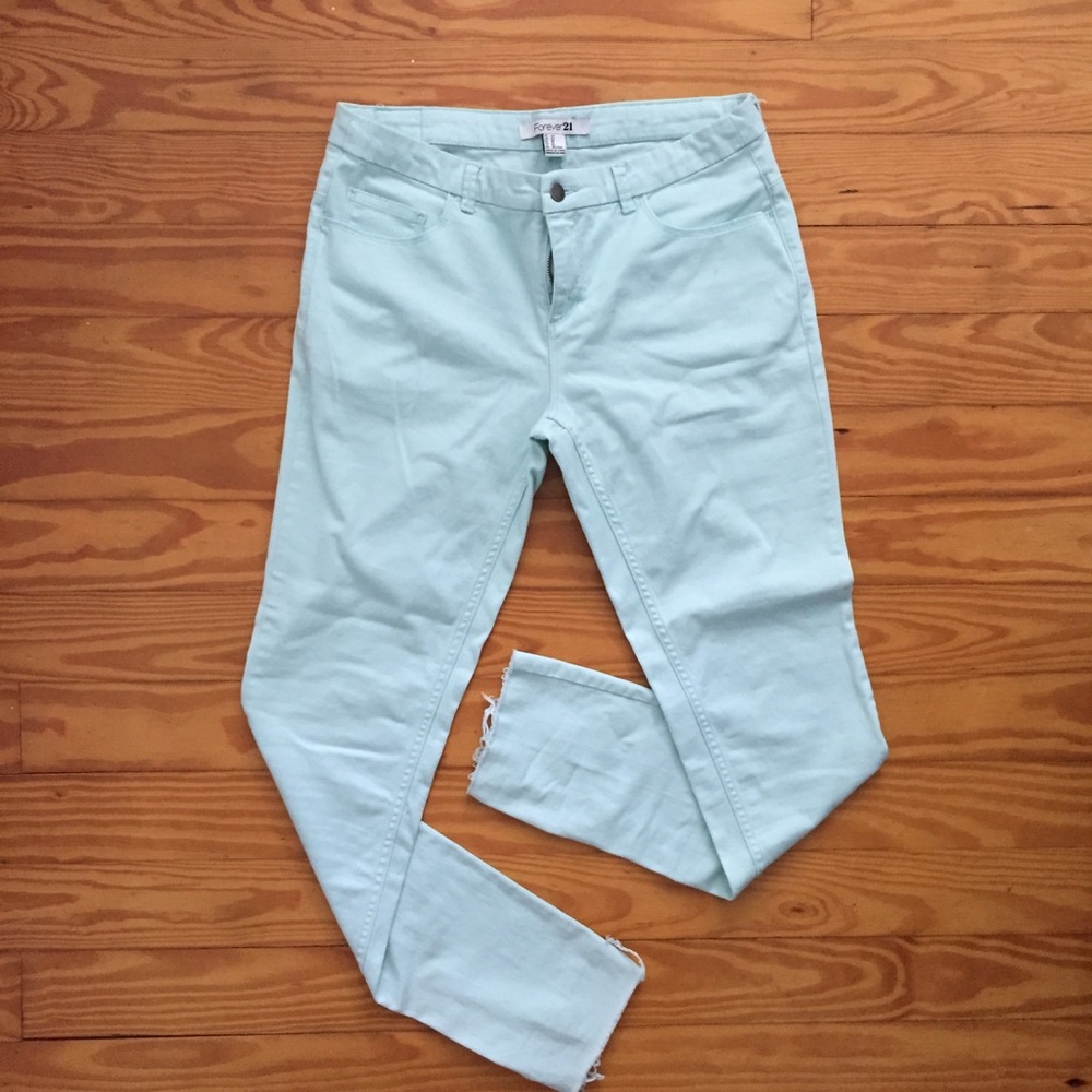 🌸Forever 21 Mint Skinny Jeans
